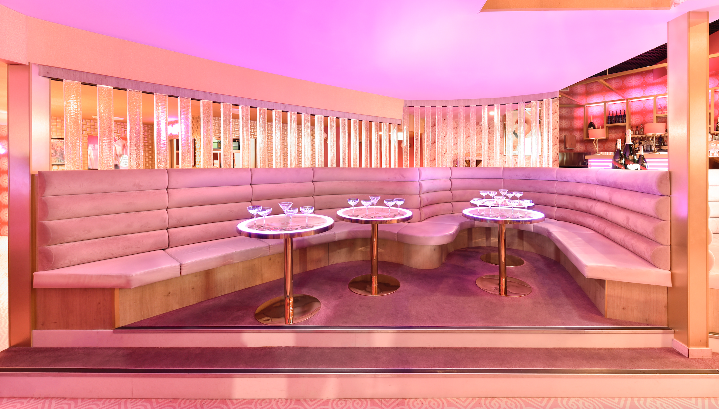 Hire The Nest, Pink Flamingo Gold Coast Attractions, Broadbeach • HeadBox